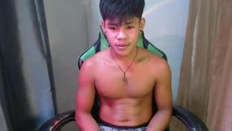pinoy_shyboy69 online show from 04/11/26, 05:28