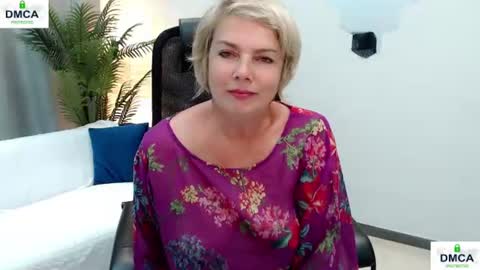 Bella online show from 07/07/26, 04:59