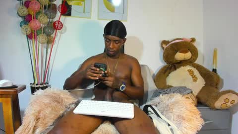 P I P E - M O NS T E R C O C K online show from 04/15/26, 07:58