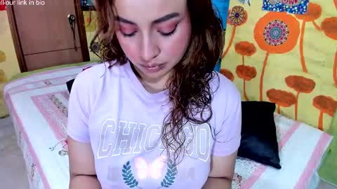 VALENTINA y PIPE online show from 11/07/25, 03:56