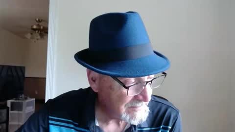 Snapshot of pipewizard chatting on 05/26/26, 11:34 pipewizard online show from 05/26/26, 11:34