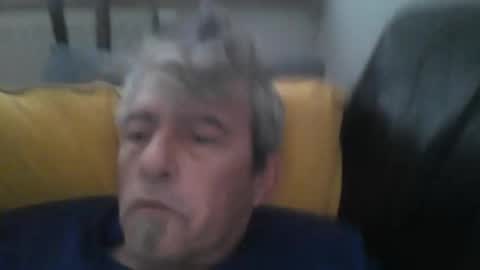 pipi2704 online show from 12/25/24, 09:56