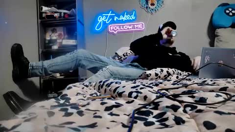 pippylongdickin online show from 02/17/26, 05:41