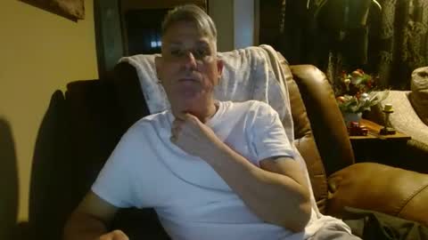 pirate334 online show from 12/26/24, 01:29