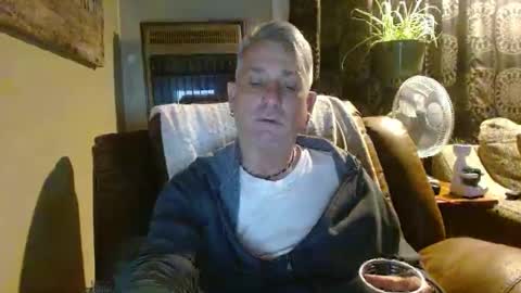 pirate334 online show from 01/18/25, 01:19