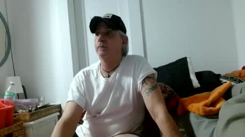 pirate334 online show from 05/25/26, 04:29