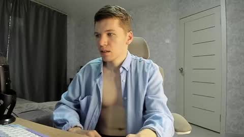 Pierre online show from 04/04/26, 06:00