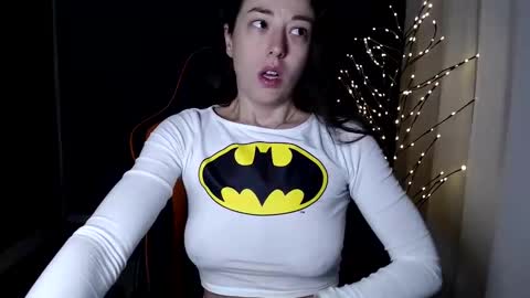 piscesgirl06 online show from 01/04/25, 05:27