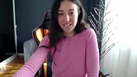 piscesgirl06 online show from 01/07/25, 09:50