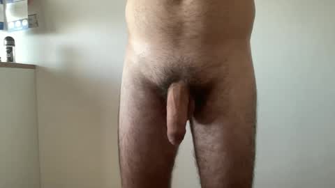 pisellone_xxl online show from 01/25/25, 10:29