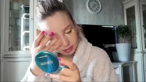 Caroline online show from 04/02/26, 02:42