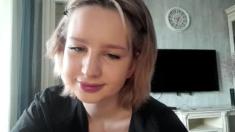 Caroline online show from 04/09/26, 04:34