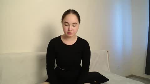 Lily online show from 05/18/26, 02:12
