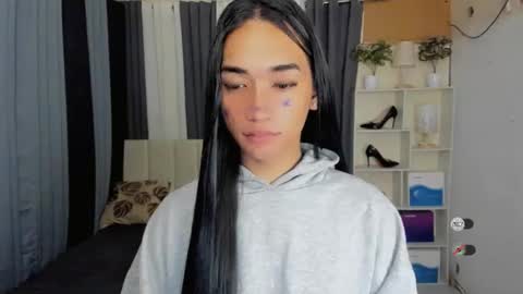 pixiedoll_ online show from 02/14/26, 03:14