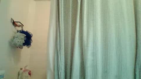 PixieLuxXx online show from 04/25/26, 04:26