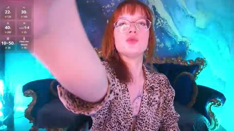 pixiepeachh online show from 12/14/25, 07:58