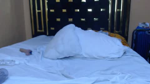 pixietease1 online show from 03/29/26, 05:40