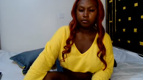 Snapshot of pixietease1 chatting on 06/13/26, 08:18 pixietease1 online show from 06/13/26, 08:18