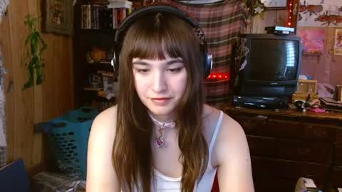 Izzy online show from 01/17/25, 05:19