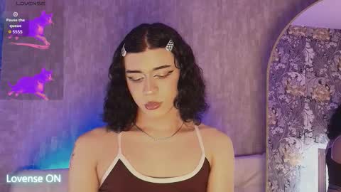 cris online show from 12/17/25, 02:39