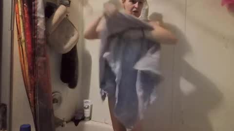 pizzedwife online show from 03/19/26, 10:03