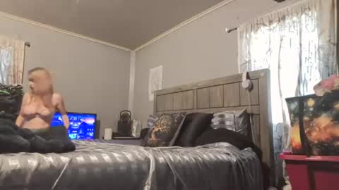pizzedwife online show from 07/11/26, 01:47