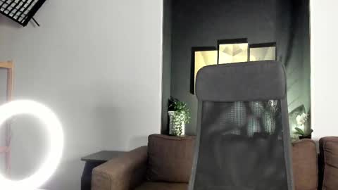 pjatteryd online show from 02/28/25, 01:14