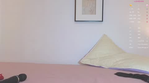 Angie Henao online show from 01/03/25, 08:22