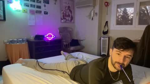 Snapshot of placebo14 chatting on 12/24/24, 05:23 placebo14 online show from 12/24/24, 05:23