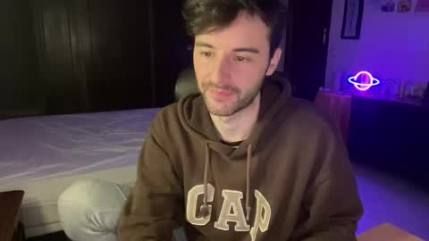 Snapshot of placebo14 chatting on 02/02/25, 11:11 placebo14 online show from 02/02/25, 11:11