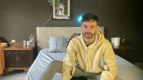 Snapshot of placebo14 chatting on 01/14/26, 03:39 placebo14 online show from 01/14/26, 03:39