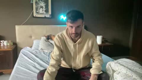 Snapshot of placebo14 chatting on 01/15/26, 12:21 placebo14 online show from 01/15/26, 12:21