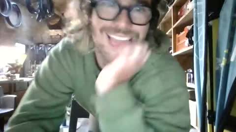 Snapshot of plaisirssecret chatting on 03/02/26, 03:52 plaisirssecret online show from 03/02/26, 03:52