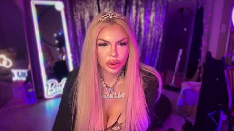 Dumb bimbo fuck doll online show from 01/18/25, 02:03