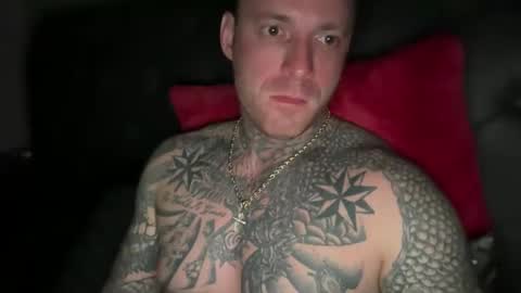 Snapshot of platinum_338 chatting on 10/29/25, 01:24 platinum_338 online show from 10/29/25, 01:24