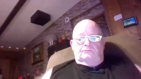 chaz online show from 04/12/26, 03:11