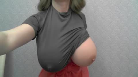 Goldie online show from 04/13/26, 04:51