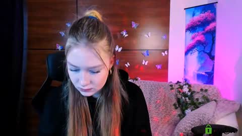 Sophie online show from 01/06/25, 10:57