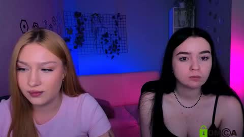 Sophie online show from 03/18/26, 08:45