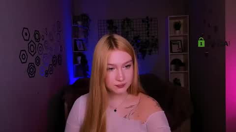Snapshot of playful_sophie chatting on 05/03/26, 07:31 Sophie online show from 05/03/26, 07:31