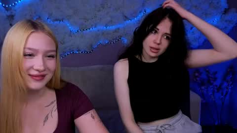 Snapshot of playful_sophie chatting on 05/30/26, 07:11 Sophie online show from 05/30/26, 07:11
