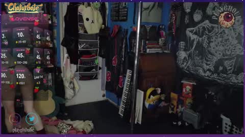 Snapshot of playgh0ul chatting on 02/13/25, 10:23 playgh0ul Ghoulie online show from 02/13/25, 10:23