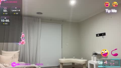 hornypetitegirl online show from 03/12/25, 01:40