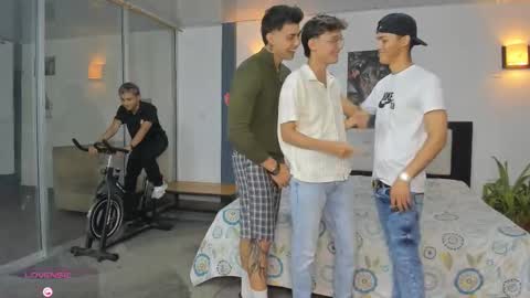 Snapshot of playhardsex chatting on 11/15/25, 10:59 online show from 11/15/25, 10:59