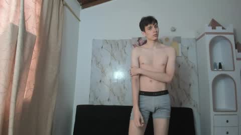 Dilan and Alan online show from 04/16/26, 01:23