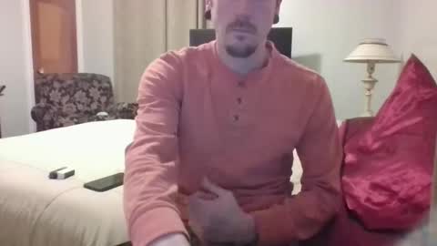 playinaroundwithmyself online show from 11/16/25, 01:22