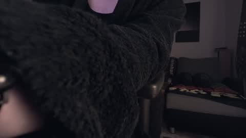 Snapshot of plboy23 chatting on 03/02/25, 10:48 Hello ask me . Im glad to see you here in my room. Welcome PVT is open online show from 03/02/25, 10:48