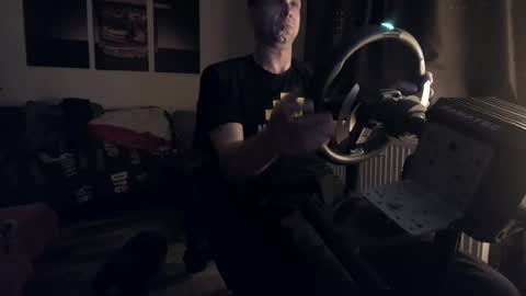 Hello ask me  . Im glad  to see you here in my room. Welcome PVT is open online show from 01/10/26, 05:42