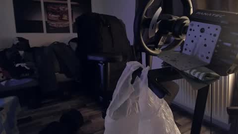 Hello ask me  . Im glad  to see you here in my room. Welcome PVT is open online show from 04/07/26, 06:52