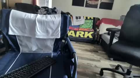 Hello ask me  . Im glad  to see you here in my room. Welcome PVT is open online show from 06/14/26, 05:15